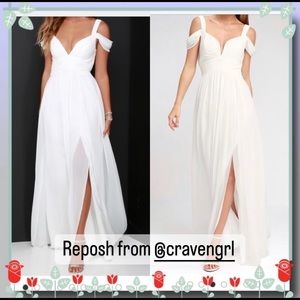 Ocean Of Elegance Ivory Maxi Dress Medium Size